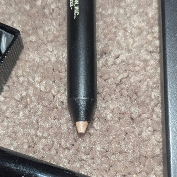 NEW Ultima II THE Pencil Shadows Smudges Lines Defines Waterproof Beige-ish NIB - Picture 3 of 3